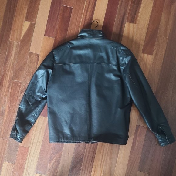 Danier leather jacket - Picture 2 of 3